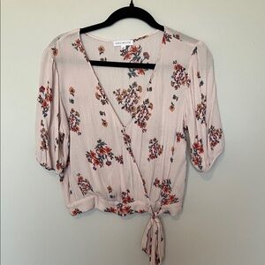 Socialite floral crop wrap top